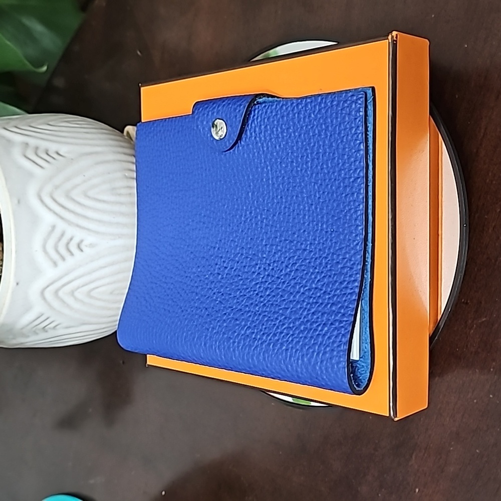 #02220-0991 HERMES AGENDA EUC WITH BOX - Picture 1 of 5